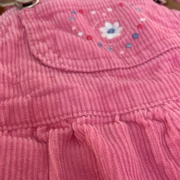 🫐3/$30 Vintage Charming Pink Corduroy Kids Overalls size 6m - Picture 3 of 8